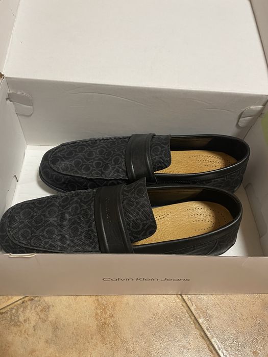 Оригинални Calvin Klein мокасини 43 номер