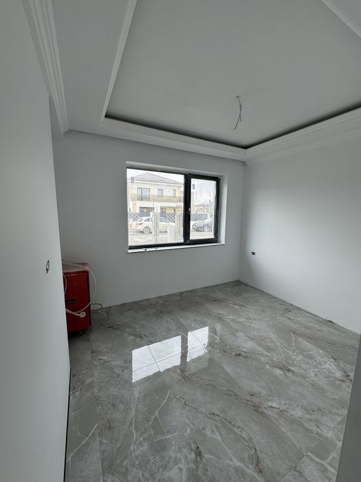 Vand Casa in Navodari cartier midia-sat . Teren proprietare