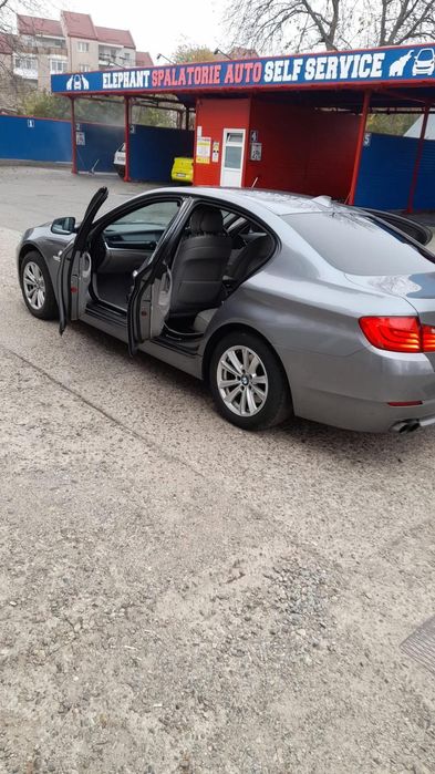 Dezmembrez f 10 motor 2.0