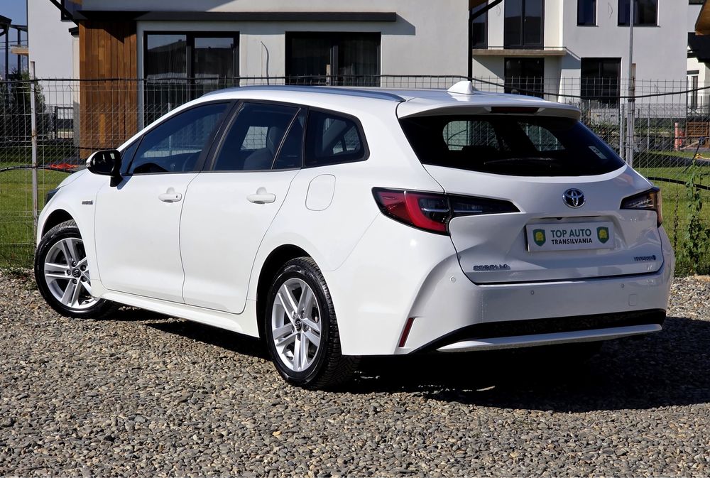 Toyota Corolla HYBRID //Rate//