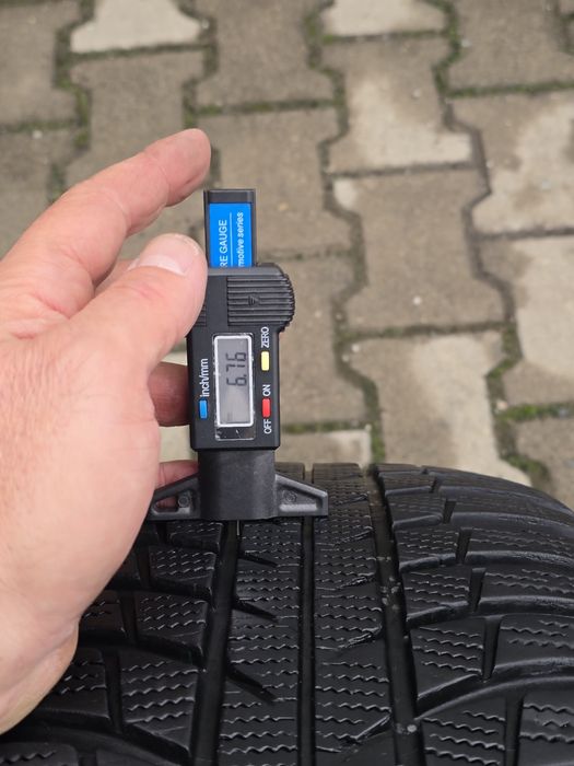 225 55 17 Bridgestone