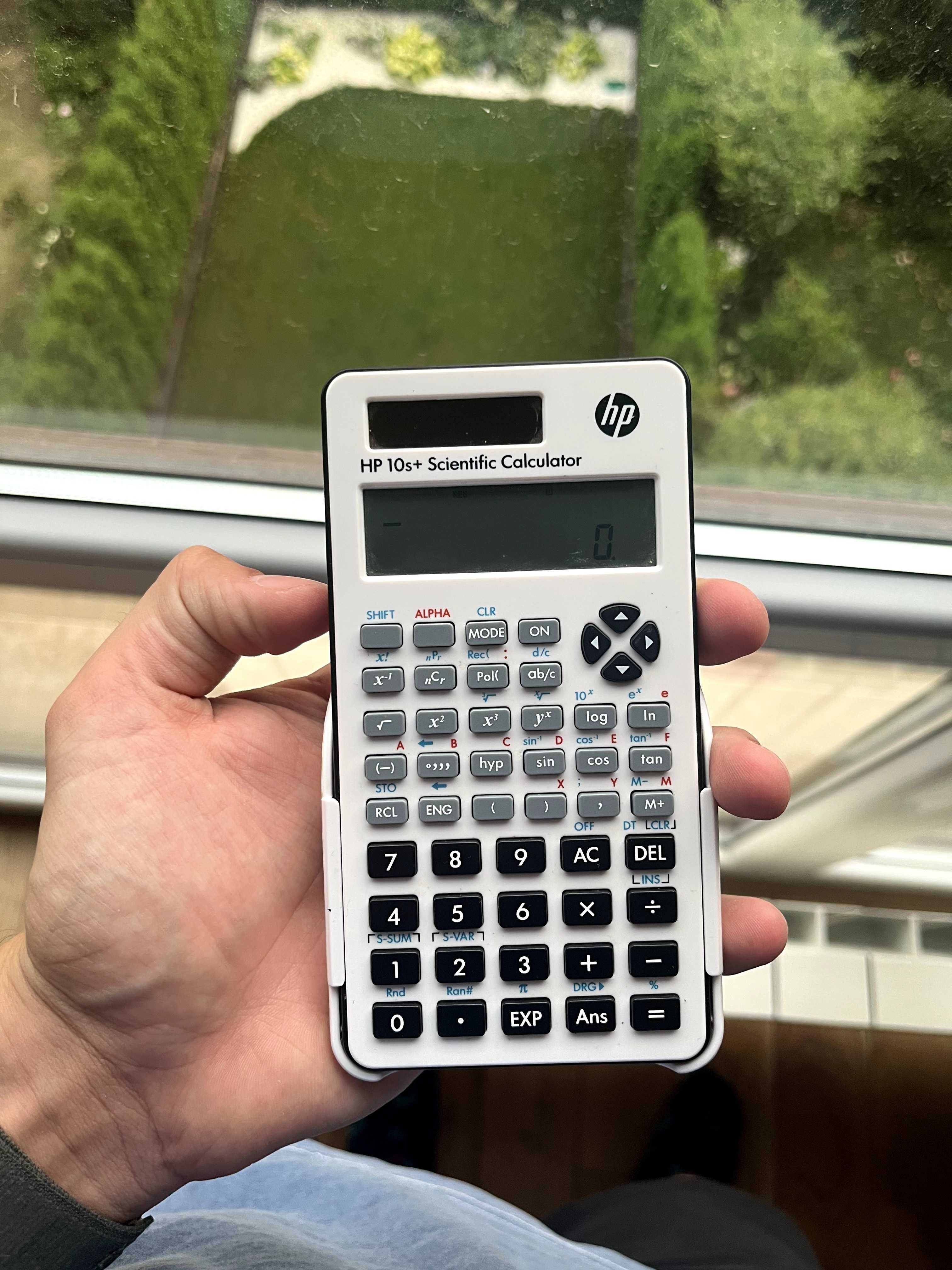 Калкулатор HP 10s+