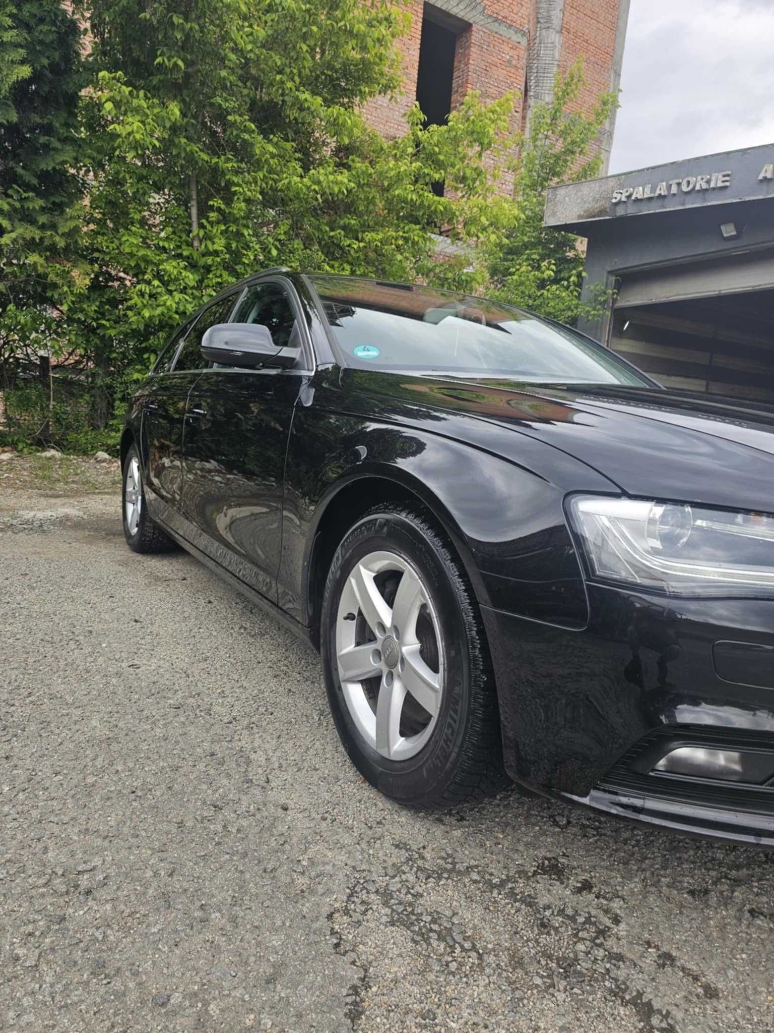Audi A4 2013 2.0 143Cp