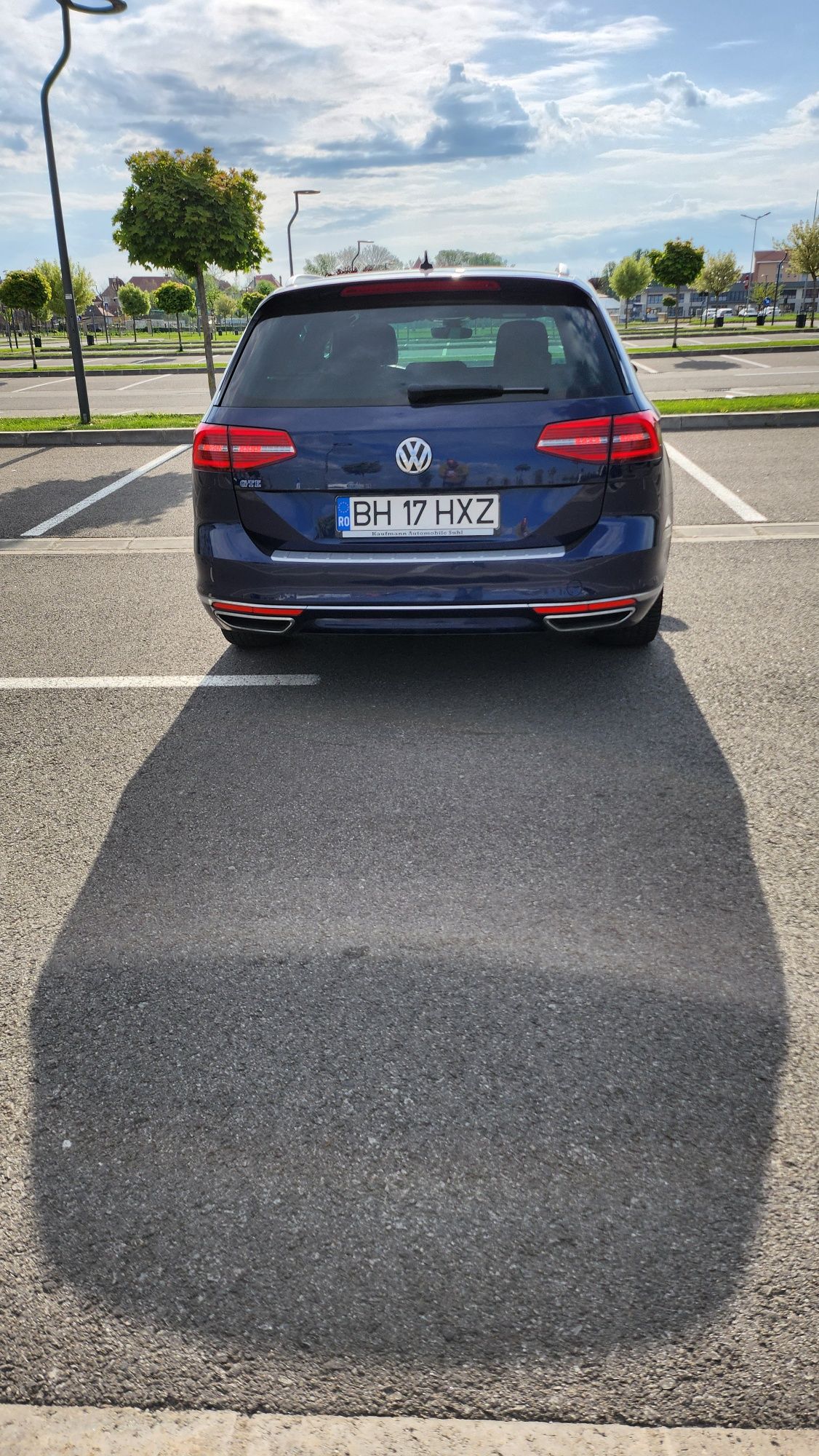 Volkswagen Passat B8 GTE  Plug In Hybrid.