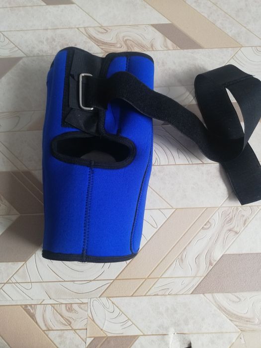 Наколенник с пластинами. Большой размер