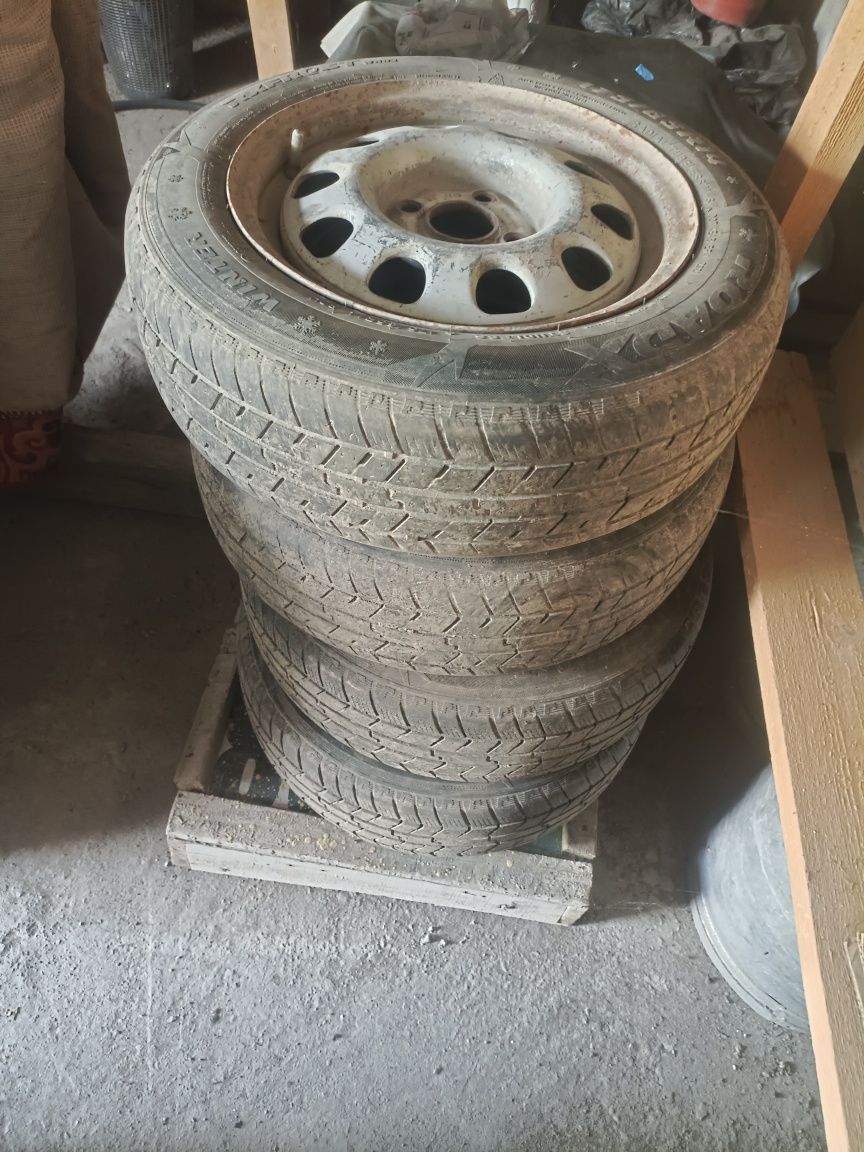 Продам шины с дисками r14