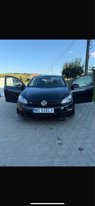 Vând VW GOLF 6 1.6 DIESEL R-line