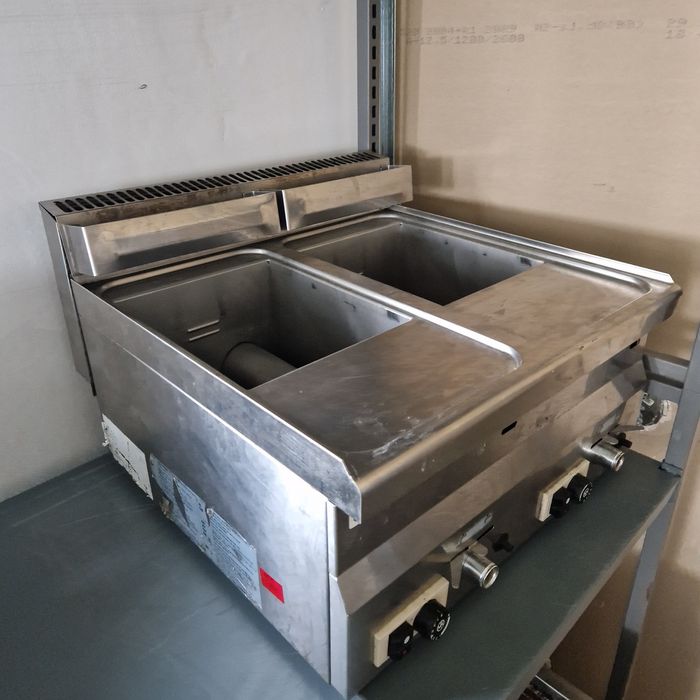 Friteuza inox de.putere, cu banc sau de banc, la 380v