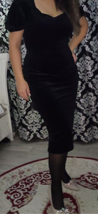 платье велюровое по фигуре