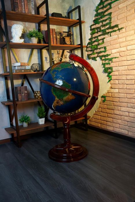 Глобус бар, шахматы