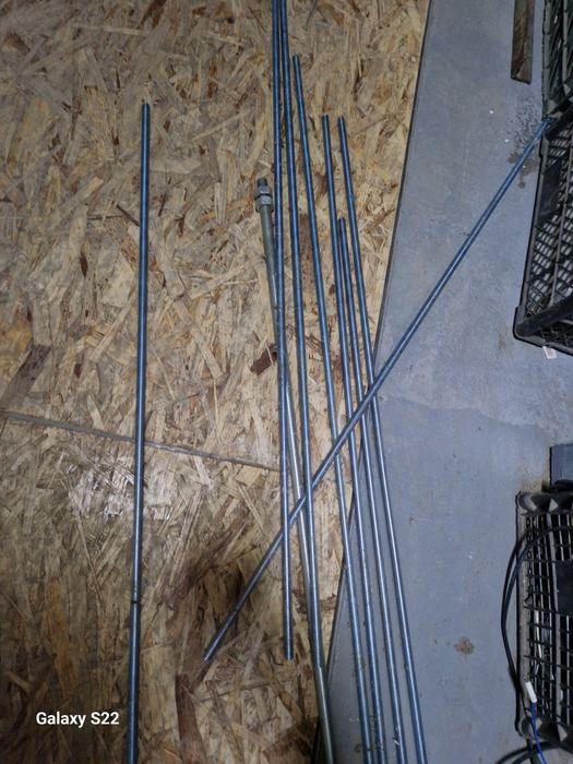 Строительные шпильки