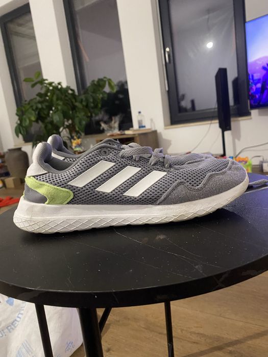 Adidasi originali ADIDAS (gri/alb)-Marimea 38