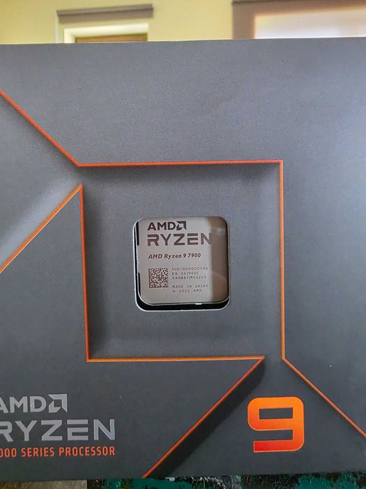 Procesor AMD Ryzen 9 7900