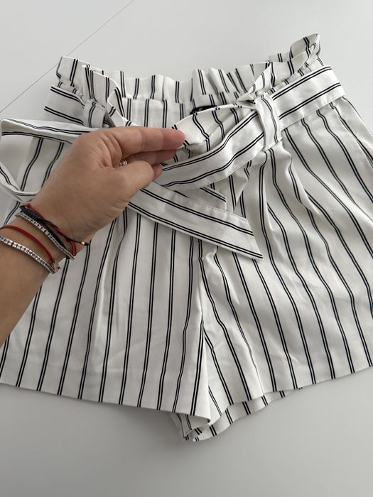 Pantaloni scurti dama