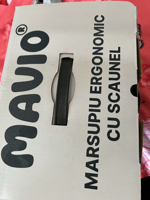Marsupiu ergonomic penteu copii de la Mavio