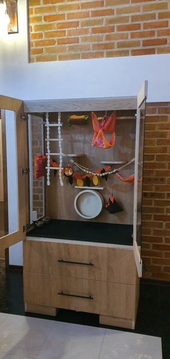 Кафез / клетка /