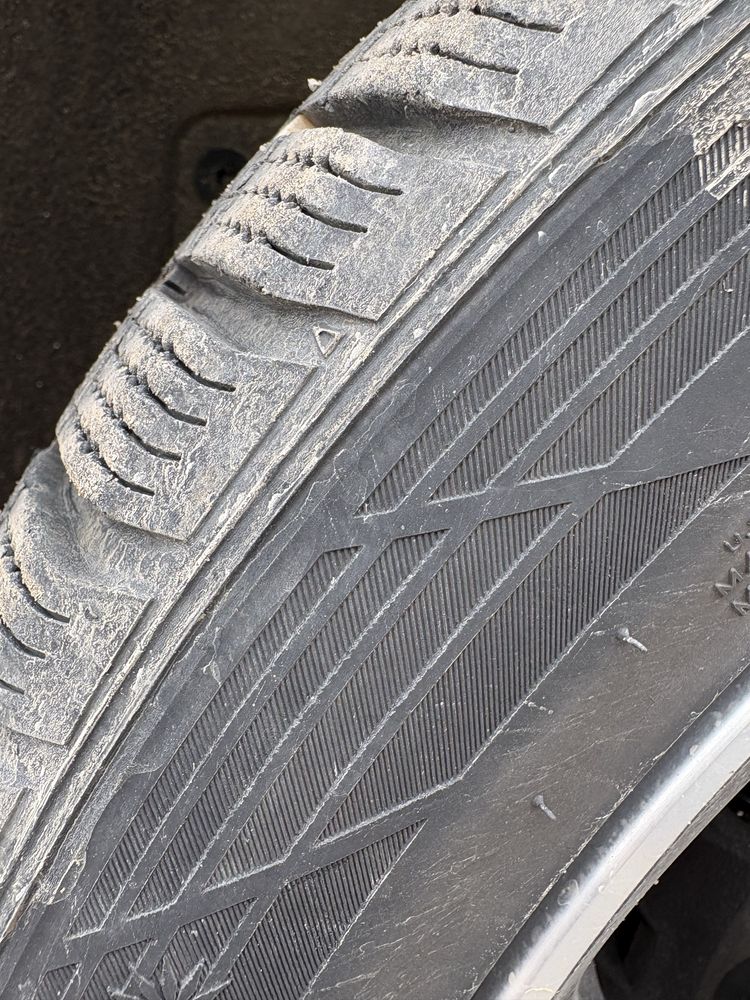 Зимни гуми HANKOOK i CEPT EVO 2, 245/45/19