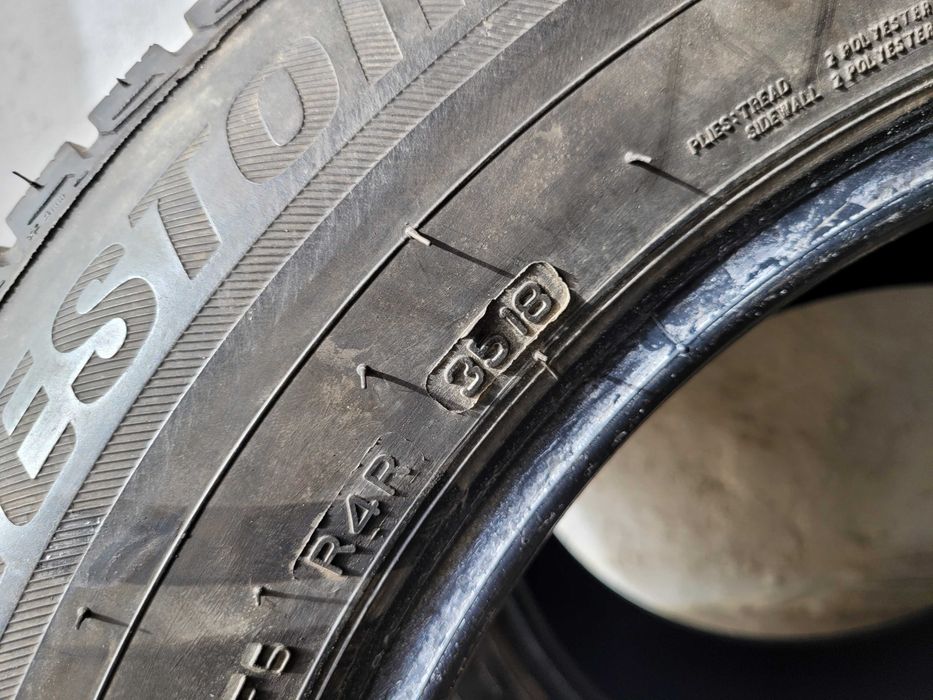 2 бр. Зимни гуми 225 65 R17 , Bridgestone