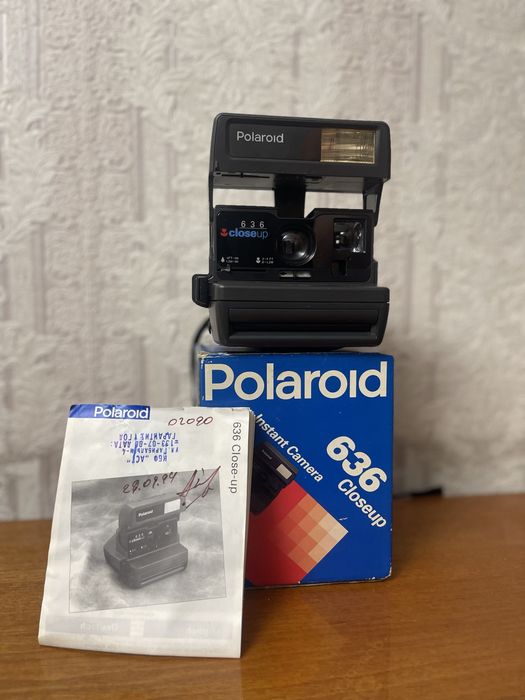 Продам фотоаппарат Polaroid 636!