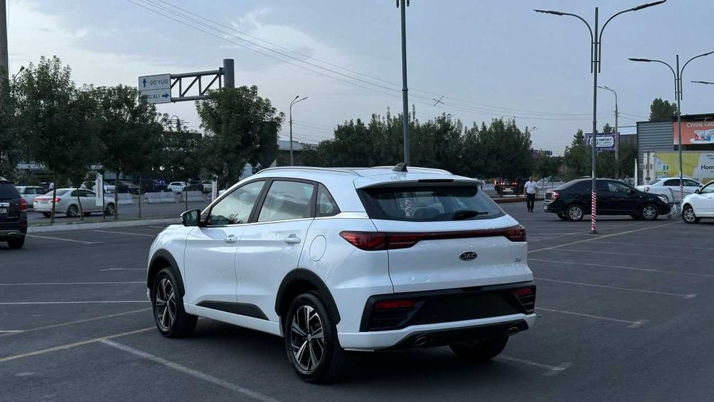 JAC JS6 Avtomobili 0 probeg