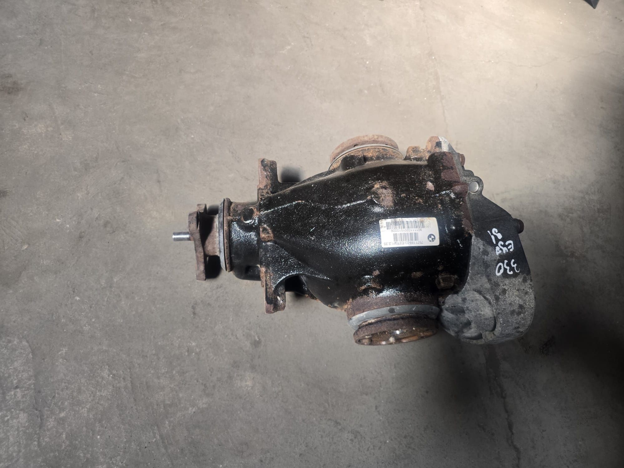 Grup spate BMW E90 E91 325 330d raport 2.35