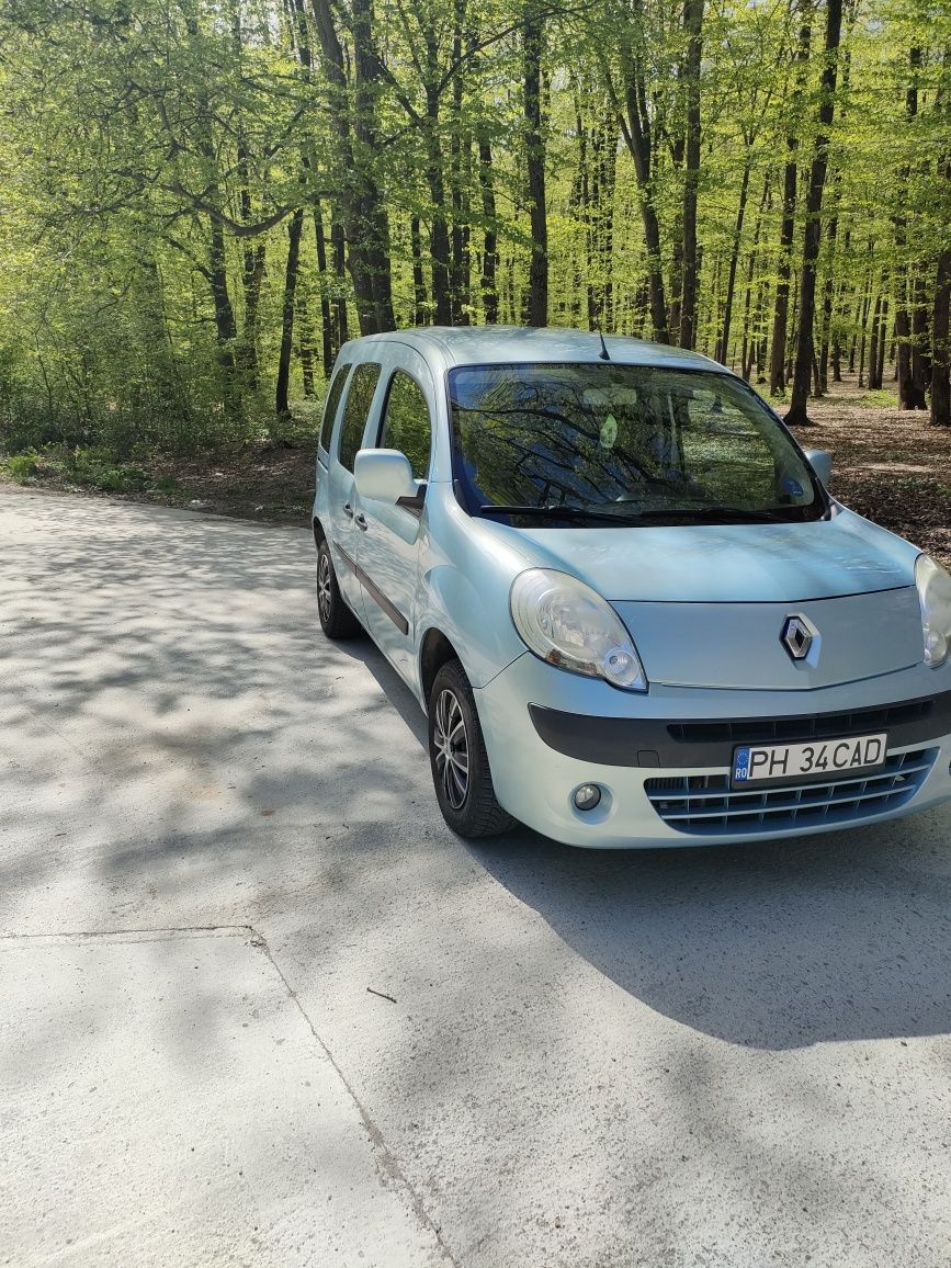 Vând  Renault Kangoo