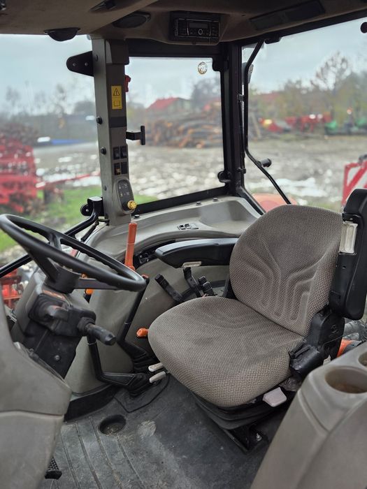 Tractor CASE IH JXU 115