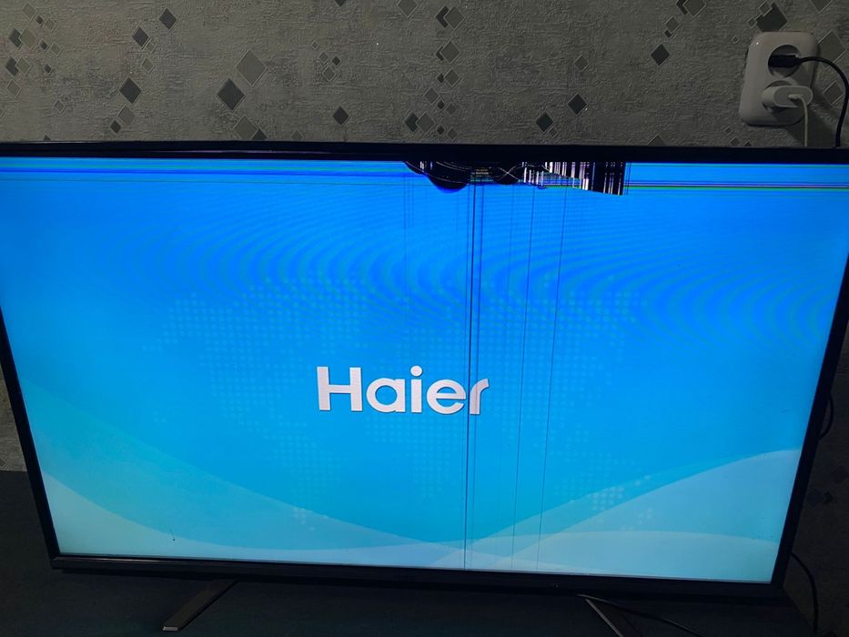 Продам телевизор haier на запчасти