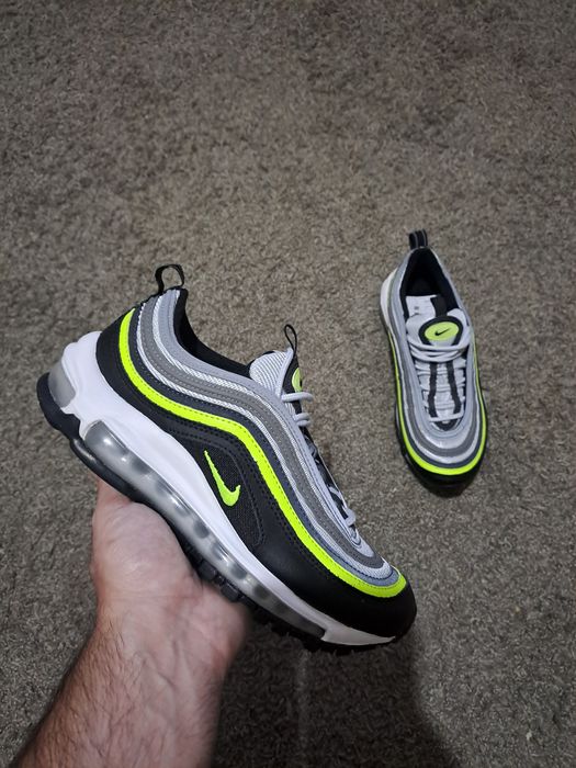 Adidasi damă nike air max 36