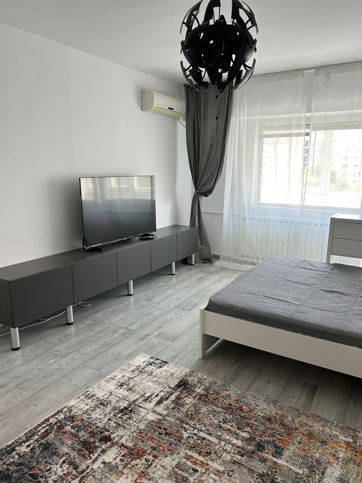 Proprietar gars str. Foisorului nr. 13 (zona Mall Vitan-Nerva Traian)