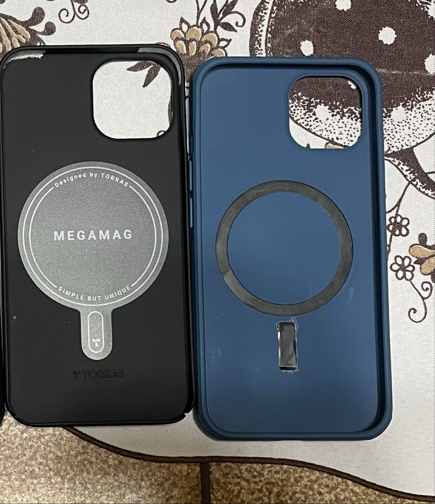Vand huse pentru iphone 12 si iphone 13