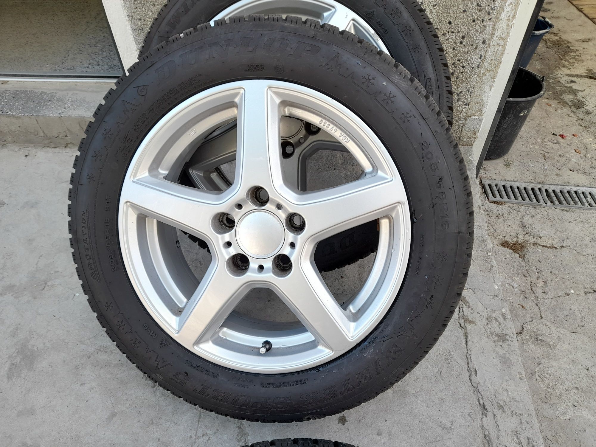 Гуми с джанти Mercedes  W204  205/55/16