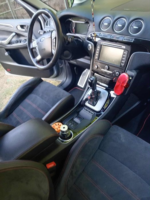 Ford S-Max,2012.