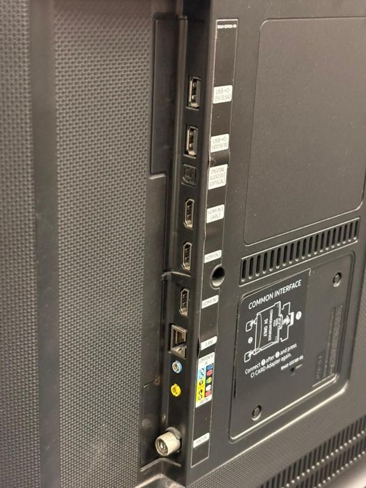 Televizor Smart Samsung UE40MU6122, 101 cm, Ultra HD -A-