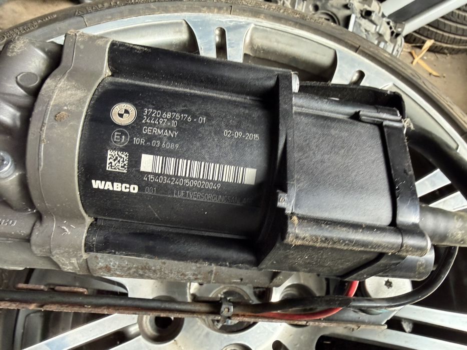 Компресор въздушно окачване за БМВ 5 BMW 5 7 F07 F11 F01 F02 F03