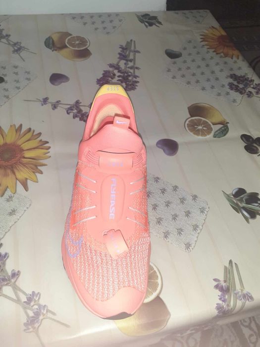 Adidasi nike dama nr 38