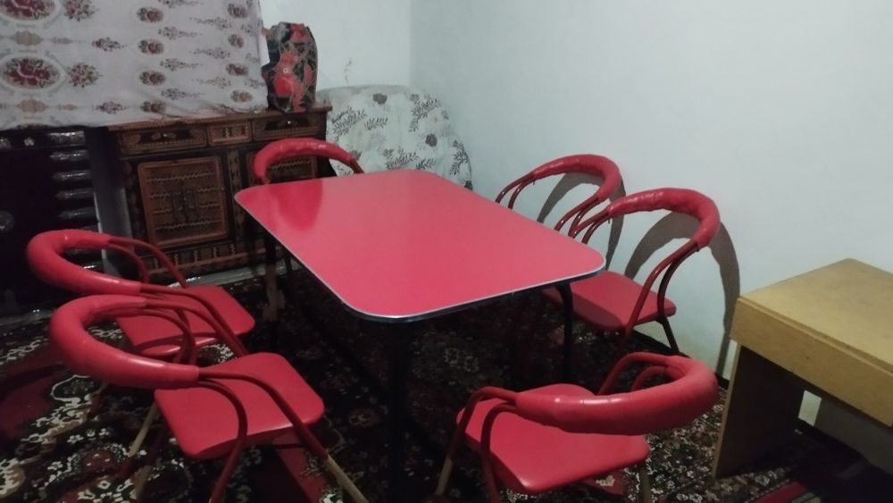 6 ta stol stuli bilan