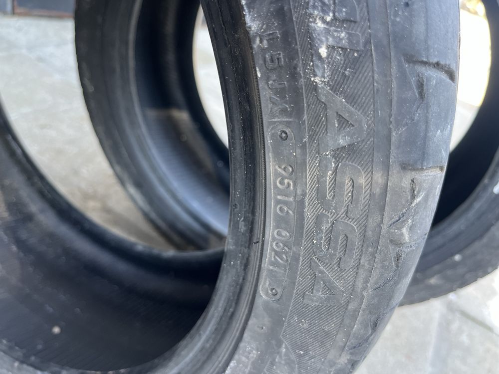 Летни гуми 245 40 18 lassa dot 21