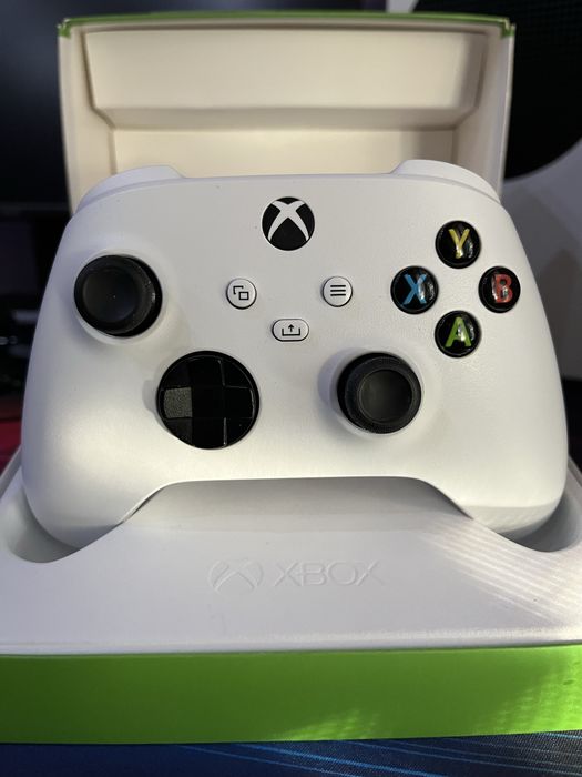Vând controller xbox series s