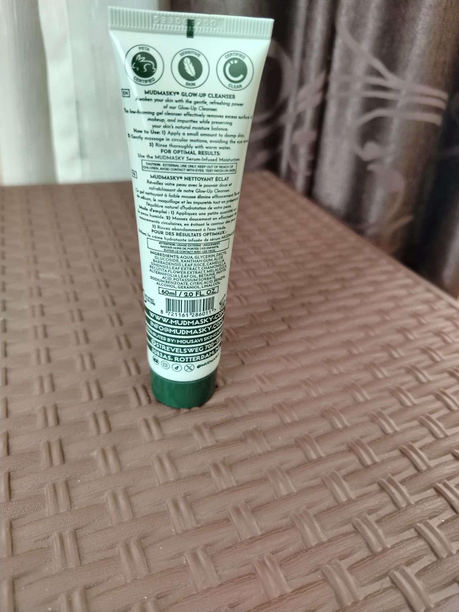 MUDMASKY Glow-up Cleanser 60ml.