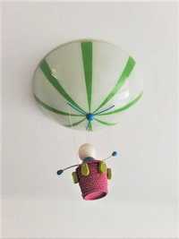 Lustra pentru camera de copii, model cu balon