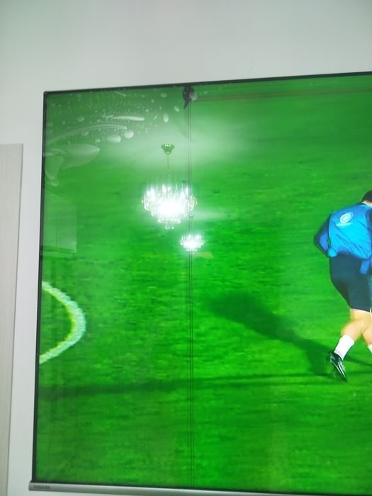 Toshiba smart 4K 65 talik