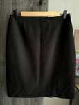 Fusta BOSS bumbac marimea 40 Italian clasica de costum