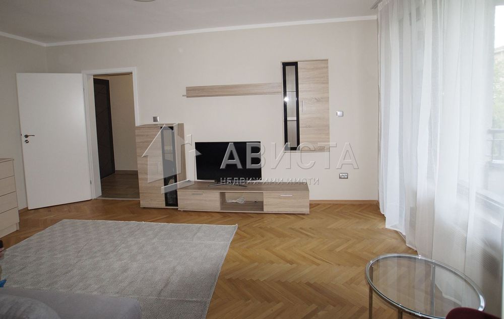 Дава се под наем Двустаен апартамент в София, Иван Вазов - 70 кв.м за 665 € - Снимка #4