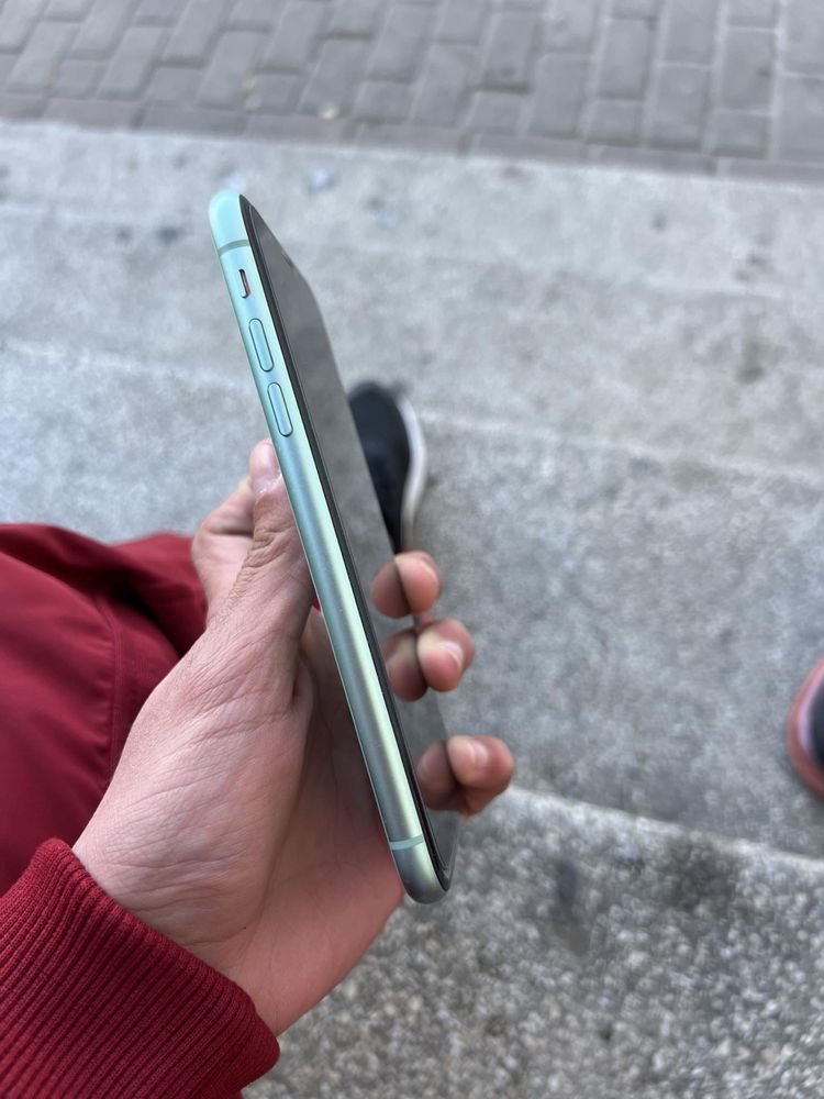 iPhone 11 Green 64gb