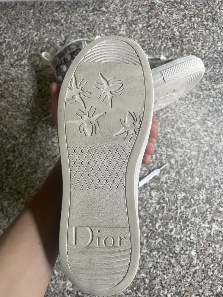 dior b23 ( no box )