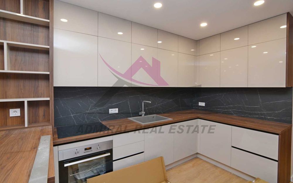 Чисто Нов! Лукс! Четиристаен+ Паркомясто- м-ст Кабакум