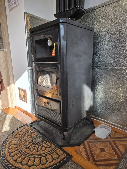 Печка на дърва Прити с фурна