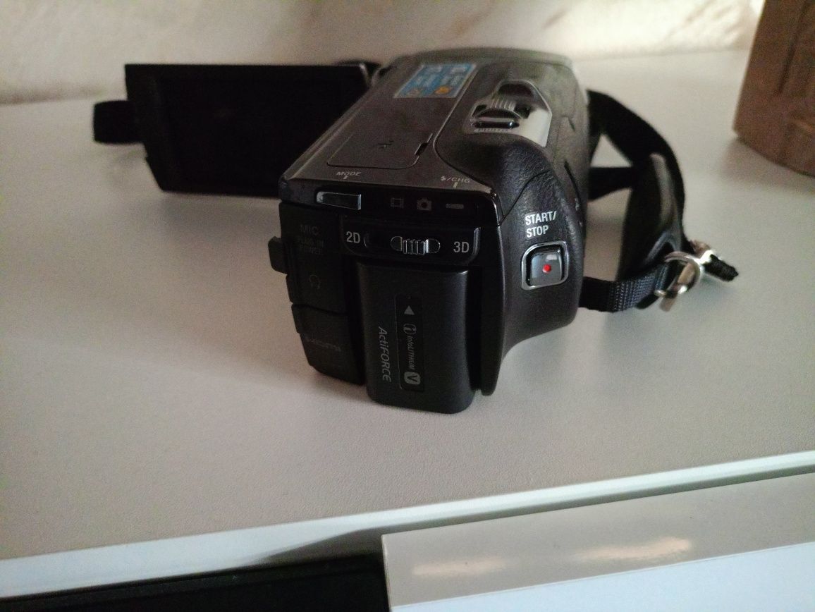 Camera de filmat SONY HDR-TD10E