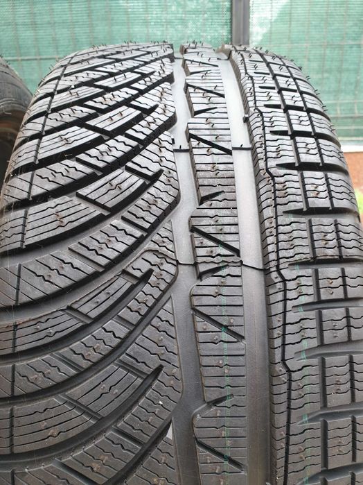 Set 2 anvelope iarna MICHELIN ALPIN PA4 235/40/18 -  0 KM